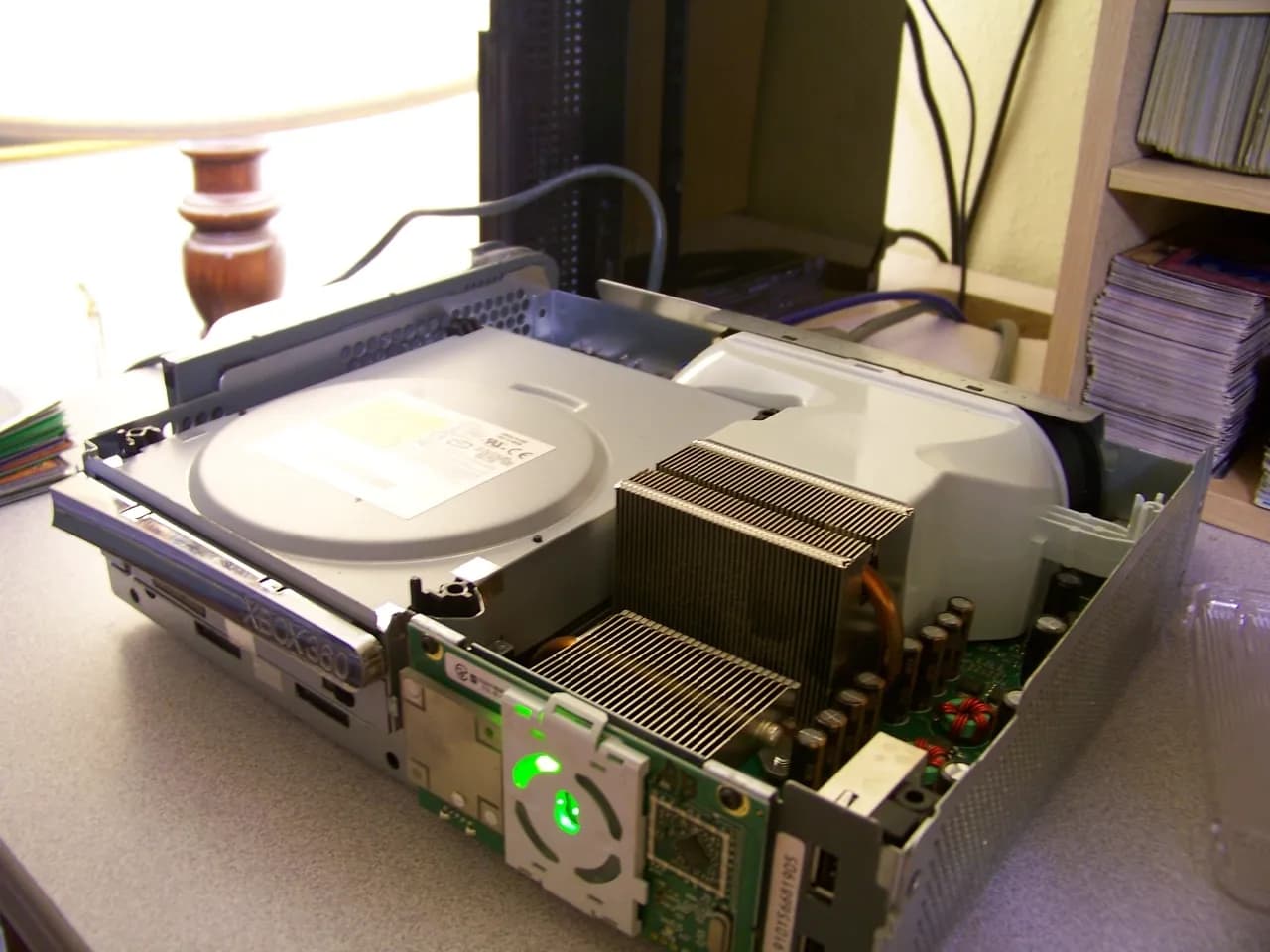 Xbox 360 DVD drive flashing process