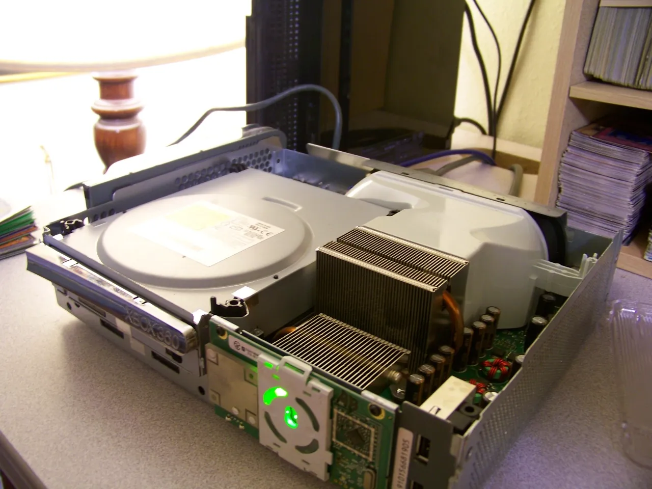 Xbox 360 DVD drive flashing process